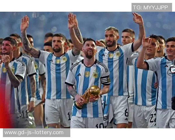 马卡：马略卡右后卫巴勃罗期待再次入选阿根廷队，出战世界杯